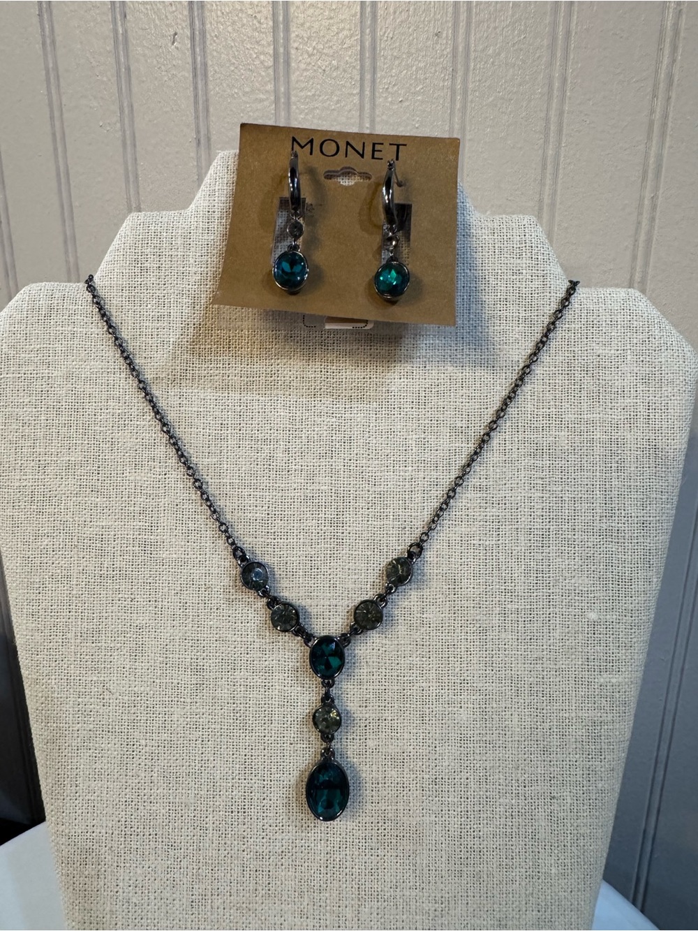 Vintage Monet Necklace and Earrings Set with Emerald Color and Dark Gray Stones